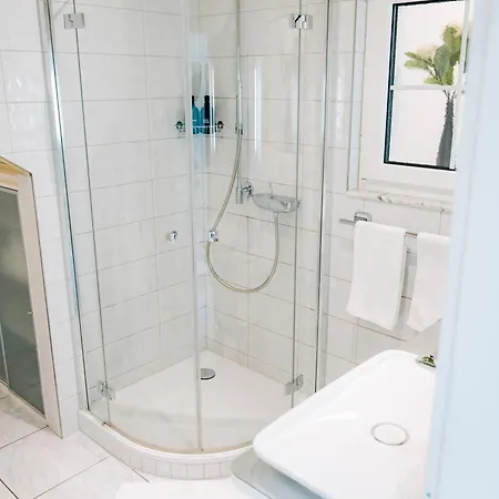 Familienhaus Nahe Bern - Spielraum Kino & Fitness شقة *