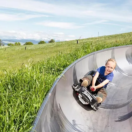 Familienhaus Nahe Bern - Spielraum Kino & Fitness شقة Koniz