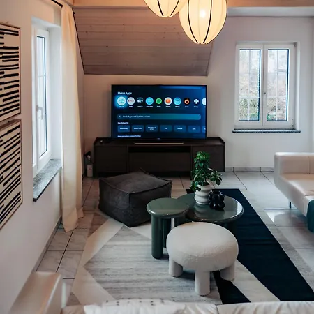 Familienhaus Nahe Bern - Spielraum Kino & Fitness *