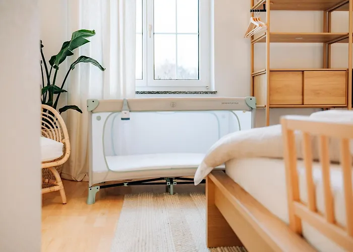 Apartment Familienhaus Nahe Bern - Spielraum Kino & Fitness *