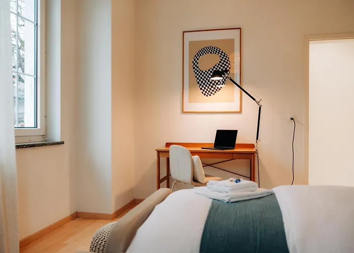 Familienhaus nahe Bern - Spielraum Kino&Fitness Apartment