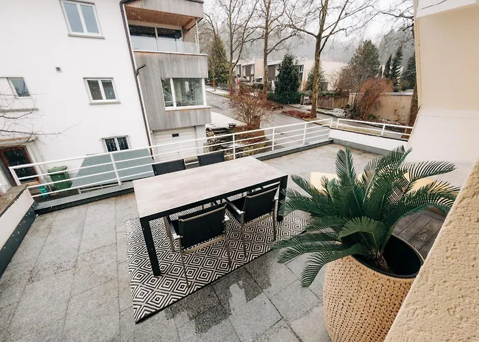 Familienhaus Nahe Bern - Spielraum Kino & Fitness Apartment