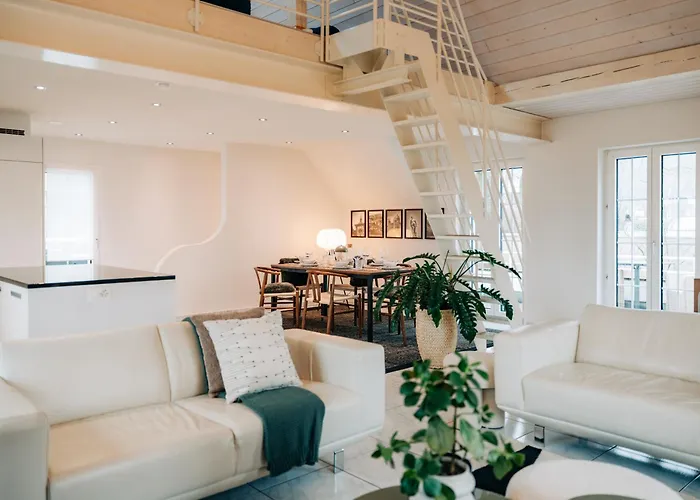 Apartment Familienhaus Nahe Bern - Spielraum Kino & Fitness *